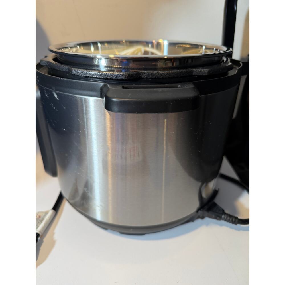 Instant Pot Smart WiFi 60 6qt Pressure Cooker Stainless Steel Tested Works book - Picture 6 of 10